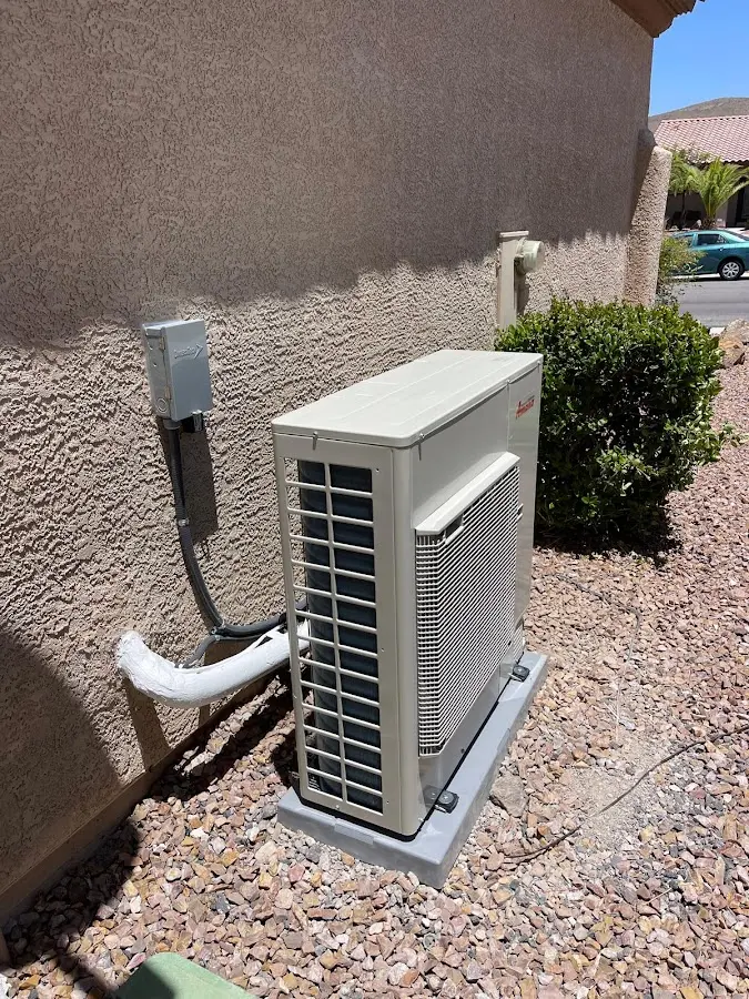 Residential air conditioning condenser unit in Rockingham
